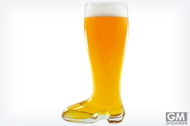 gigamen_Two_Liter_Beer_Boot01