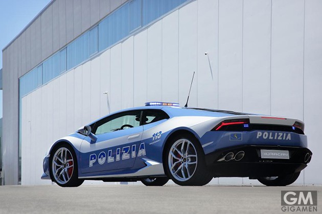 gigamen_Lamborghini_huracan_italian_police01