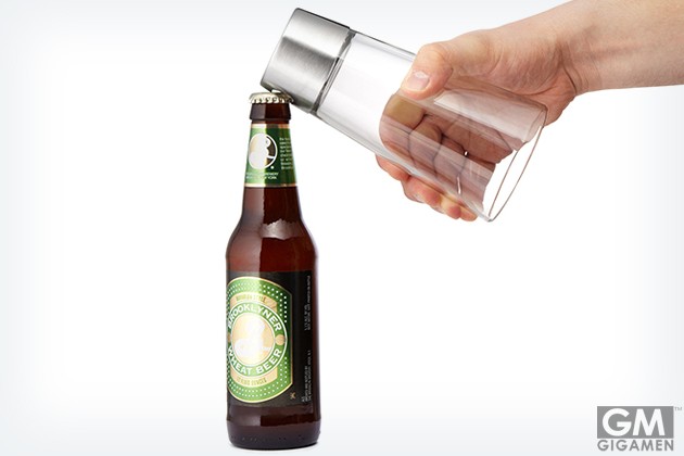 gigamen_Beer_Opening_Glass01