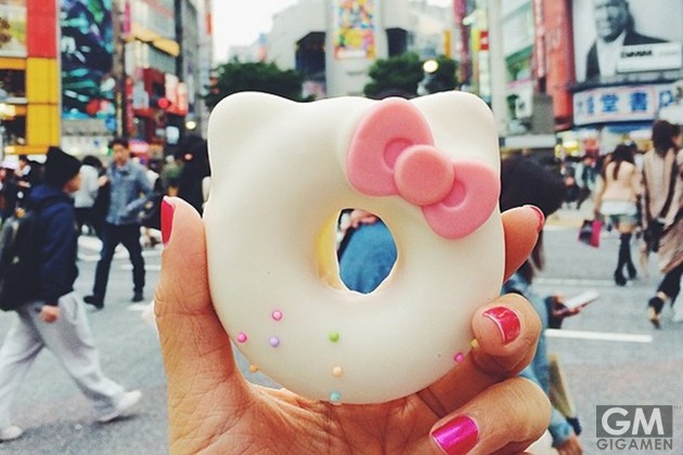 gigamen_Hello_Kitty_Donut