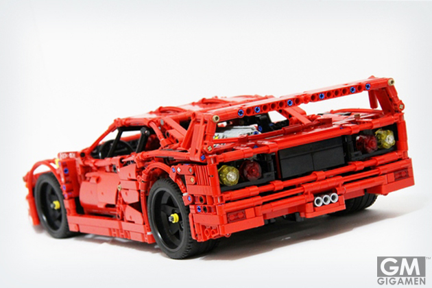 gigamen_LEGO_Ferrari_F40_01
